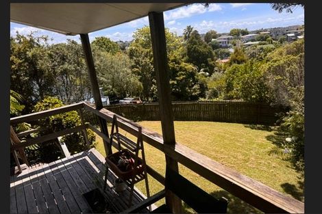 Photo of property in 643 Beach Road, Rothesay Bay, Auckland, 0630