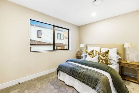 Photo of property in 42 Longshore Drive, Long Bay, Auckland, 0630