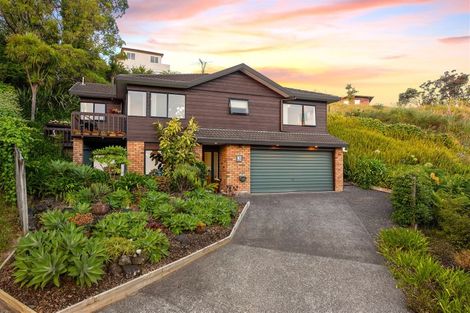 Photo of property in 3/6 Honeysuckle Lane, Mairangi Bay, Auckland, 0630