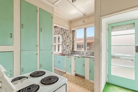 Photo of property in 9a Normanby Street, Fitzroy, New Plymouth, 4312