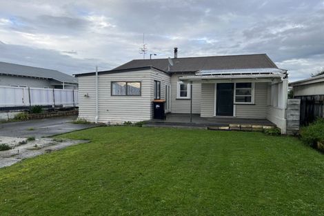 Photo of property in 121 Heretaunga Street, Palmerston North, 4414