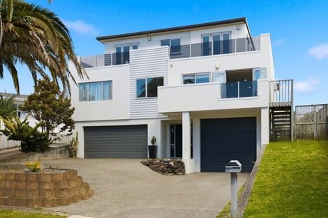 Photo of property in 16a Dickson Road, Papamoa Beach, Papamoa, 3118