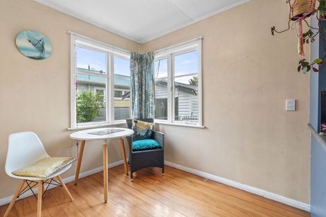 Photo of property in 30 Keir Crescent, Lansdowne, Masterton, 5810