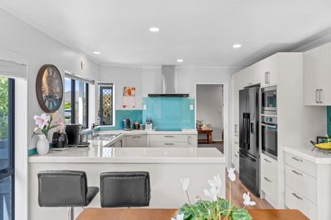 Photo of property in 24 Ocean Crest, Papamoa Beach, Papamoa, 3118