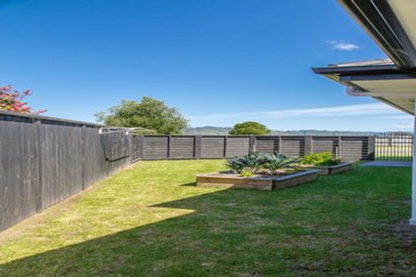 Photo of property in 2 Oscar Place, Whitianga, 3510