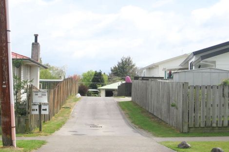 Photo of property in 2/30 Tawa Street, Hilltop, Taupo, 3330