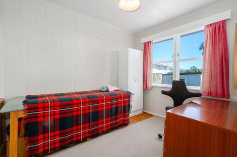 Photo of property in 21 Gray Avenue, Paraparaumu Beach, Paraparaumu, 5032