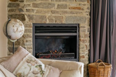 Photo of property in 182 Stevenson Road, Wanaka, 9382