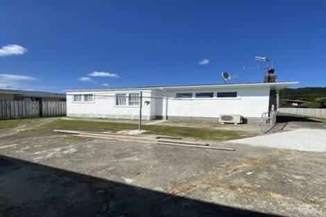 Photo of property in 36 Karamu Crescent, Wainuiomata, Lower Hutt, 5014