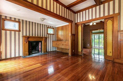 Photo of property in 5 Mount Albert Road, Mount Albert, Auckland, 1025