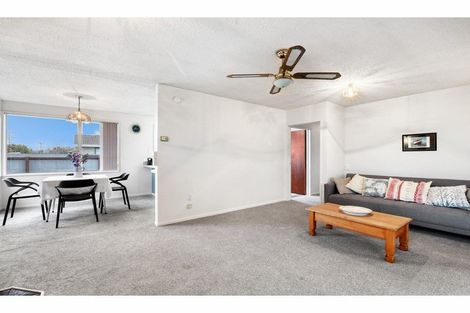 Photo of property in 13 Main North Road, Woodend, 7610