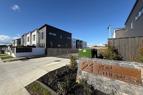 Photo of property in 26/21 Von Sturmer Street, Mangere East, Auckland, 2024