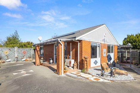Photo of property in 84a Mackworth Street, Woolston, Christchurch, 8062