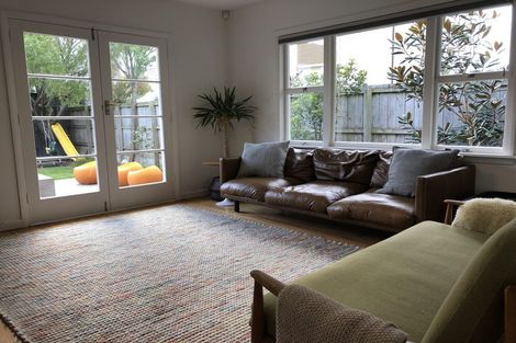 Photo of property in 8 Burgess Street, Sumner, Christchurch, 8081