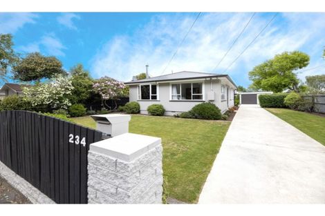 Photo of property in 234 Keyes Road, New Brighton, Christchurch, 8083