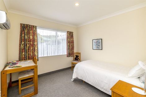 Photo of property in 35 Spackman Crescent, Paraparaumu, 5032