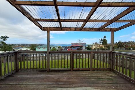 Photo of property in 33 West View Crescent, Onerahi, Whangarei, 0110