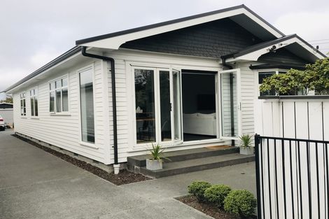 Photo of property in 110 Stapletons Road, Richmond, Christchurch, 8013