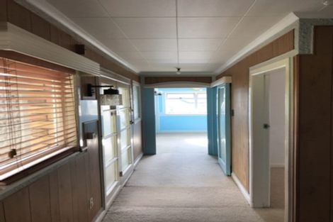 Photo of property in 1/45 Corunna Road, Milford, Auckland, 0620