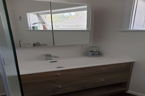 Photo of property in 70 Linwood Avenue, Mount Albert, Auckland, 1025