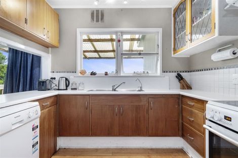 Photo of property in 63 Sutherland Road, Brookfield, Tauranga, 3110