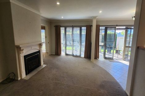 Photo of property in 23 Buckingham Place, Bethlehem, Tauranga, 3110