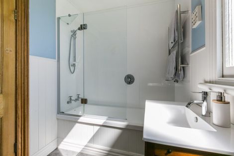 Photo of property in 10 Thistle Street, Napier South, Napier, 4110