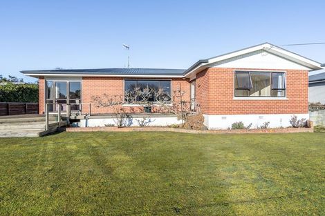 Photo of property in 207 Dunns Road, Otatara, Invercargill, 9879