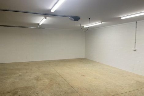 Photo of property in 10 Whakawhiti Street, Marfell, New Plymouth, 4310