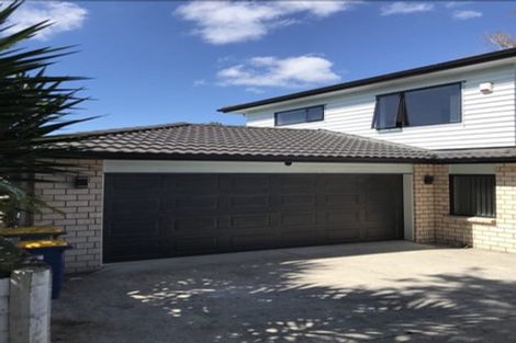 Photo of property in 125a Millbrook Road, Sunnyvale, Auckland, 0612