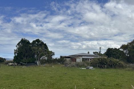 Photo of property in 864 Bluff Highway, Woodend, Invercargill, 9877