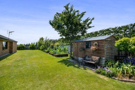 Photo of property in 325a Awai Road, Tarurutangi, New Plymouth, 4372