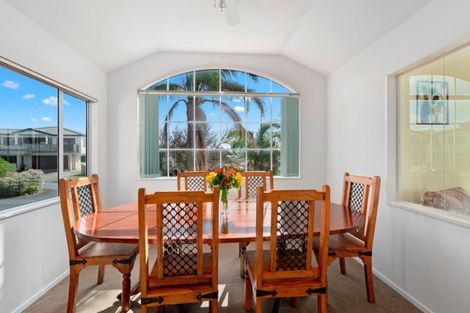 Photo of property in 26 Tornado Place, West Harbour, Auckland, 0618