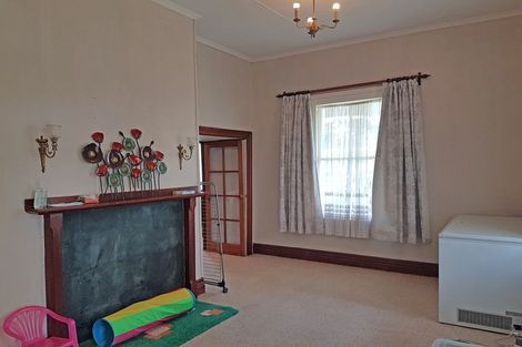 Photo of property in 7 Hospital Street, Dannevirke, 4930