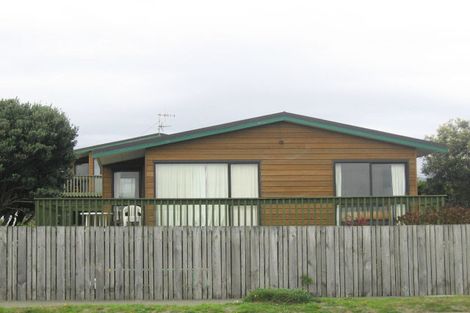Photo of property in 70b Marine Parade, Paraparaumu Beach, Paraparaumu, 5032