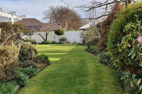 Photo of property in 68 Regency Crescent, Redwood, Christchurch, 8051