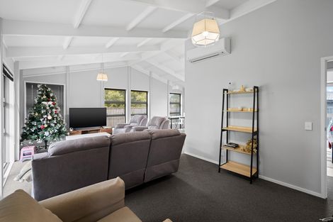 Photo of property in 9a Fraser Street, Masterton, 5810