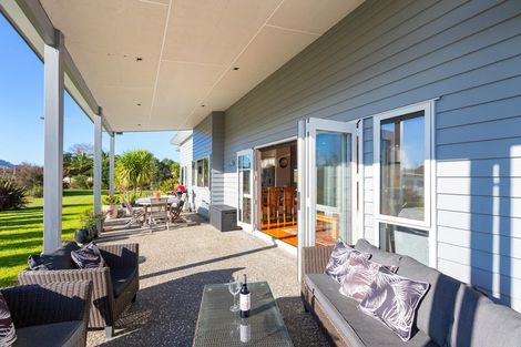 Photo of property in 58 Jack Boyd Drive, Mangawhai Heads, Kaiwaka, 0573