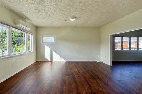 Photo of property in 8 Hill Road, Papatoetoe, Auckland, 2025