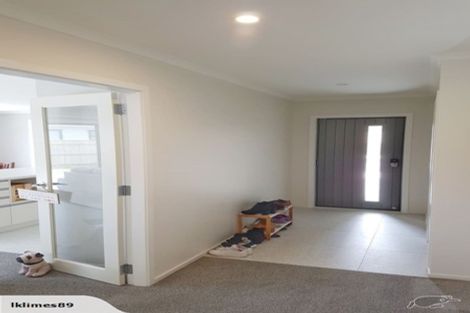 Photo of property in 11 Henrietta Maxwell Grove, Wainuiomata, Lower Hutt, 5014