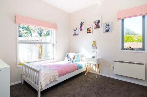 Photo of property in 207 Durham Drive, Havelock North, 4130