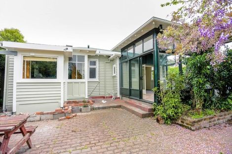 Photo of property in 30 Field Terrace, Upper Riccarton, Christchurch, 8041