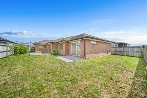 Photo of property in 22 Lamborn Drive, Papakura, 2110