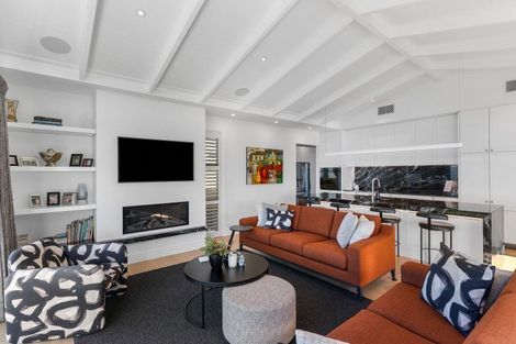 Photo of property in 76 Bramley Drive, Farm Cove, Auckland, 2012