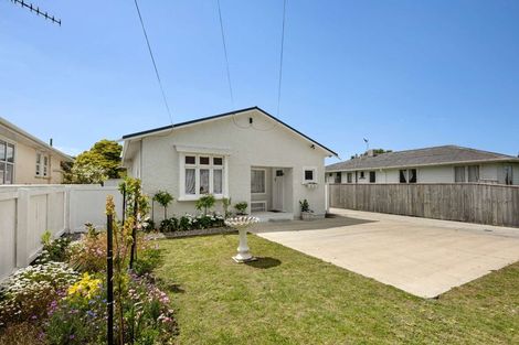 Photo of property in 58 Polson Street, Castlecliff, Whanganui, 4501