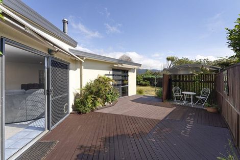 Photo of property in 11 Coleridge Place, Stoke, Nelson, 7011