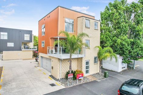 Photo of property in 1/9 Vialou Street, Hamilton Central, Hamilton, 3204