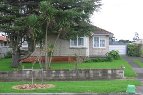 Photo of property in 12 Seddon Avenue, Papatoetoe, Auckland, 2104