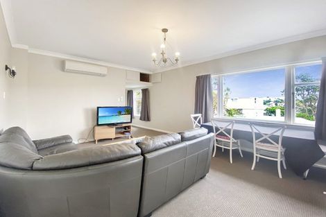 Photo of property in 49 Pembroke Road, Northland, Wellington, 6012