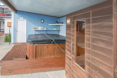 Photo of property in 60 Lonsdale Street, New Brighton, Christchurch, 8083